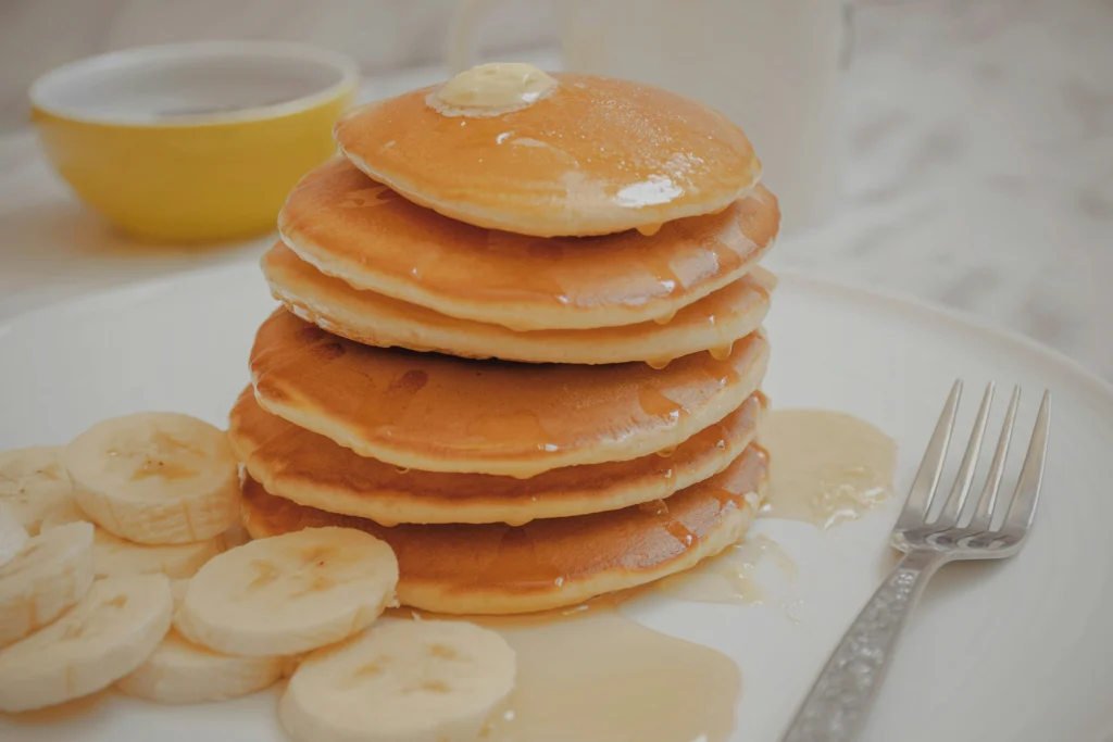 Receta de panqueques de avena, banana y miel